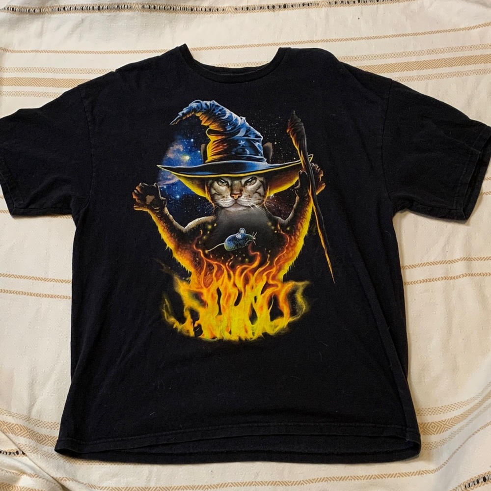 Cat with Cauldron Short Sleeve T-Shirt Size 2 XL